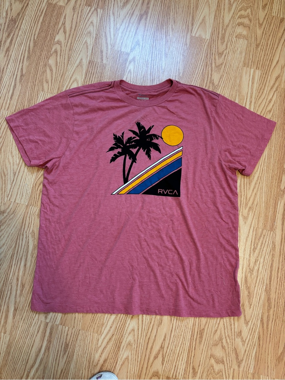 RVCA Men's Palm Sunset Graphic Tee - Rose nwot size s xxl